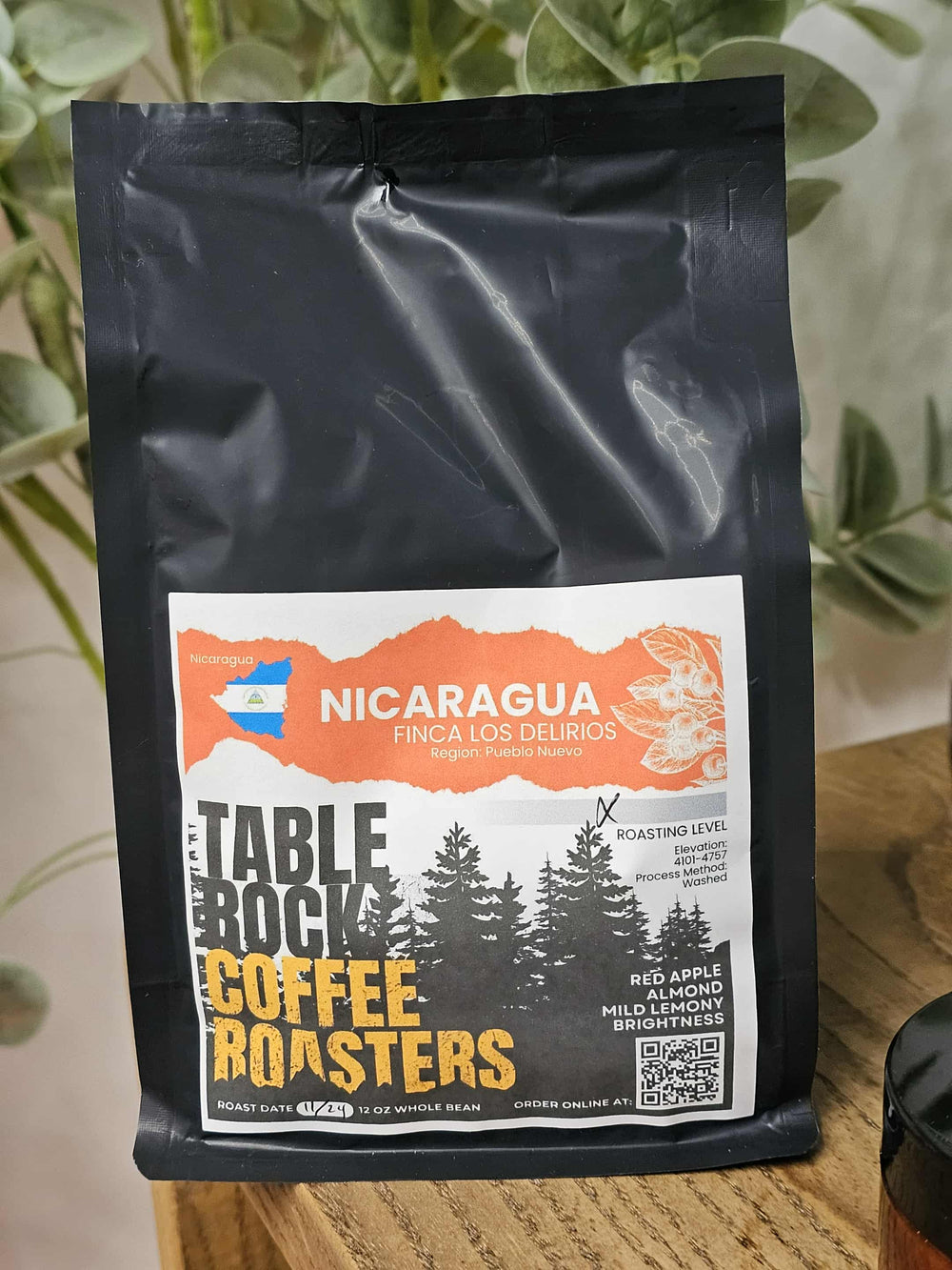 NICARAGUA Finca Los Delirios  |   Medium Roast Coffee  12 oz Bag