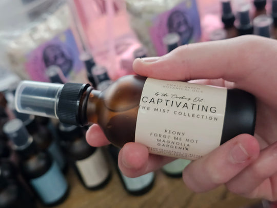 Captivating | On-The-Go Mist Spray  (Peony + Forget Me Not + Magnolia + Gardenia)